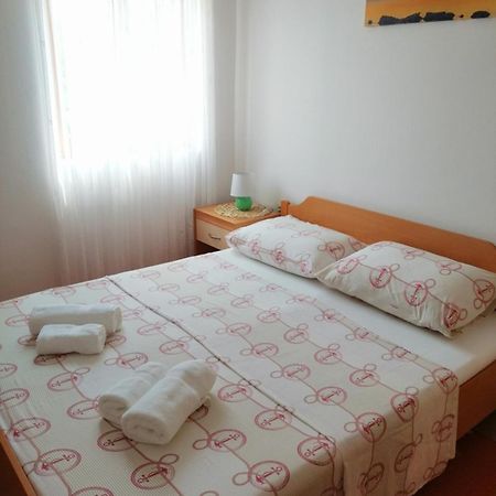 Apartments Nice View Krk Town Esterno foto