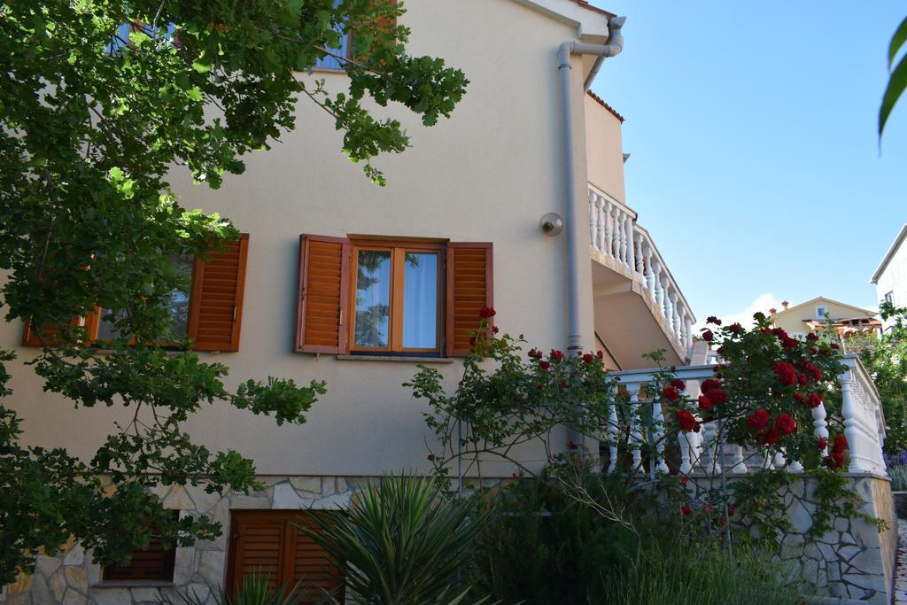 Apartments Nice View Krk Town Esterno foto